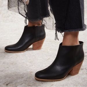 Rachel Comey Mars Boots - black leather with wood stacked heel - size 9
